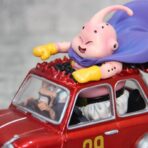 Figura Buu con Auto