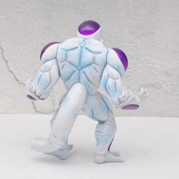 Figura Freezer Bandai