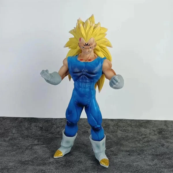 Figura Majin Vegeta SSJ3