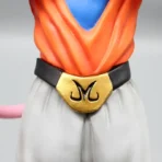 Figura Super Buu
