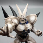 Figura Super Yi Xing Long